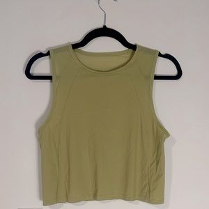 Lululemon tank